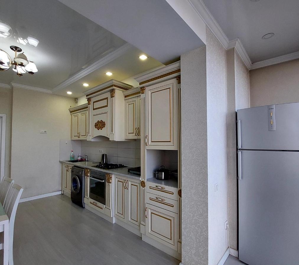 بيشكيك Elite Apartment In Street Mederova 50 المظهر الخارجي الصورة