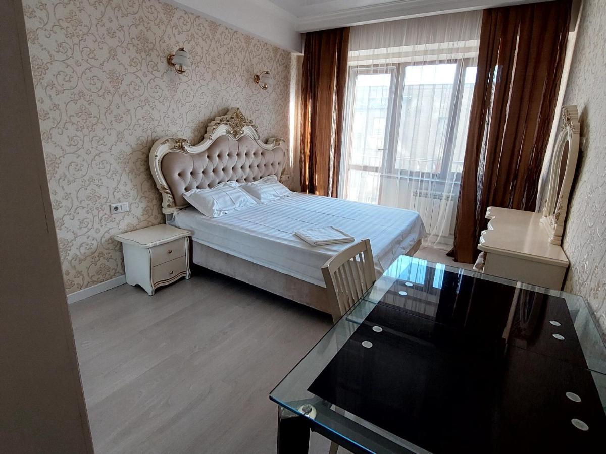 بيشكيك Elite Apartment In Street Mederova 50 المظهر الخارجي الصورة