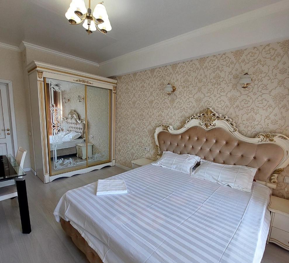 بيشكيك Elite Apartment In Street Mederova 50 المظهر الخارجي الصورة