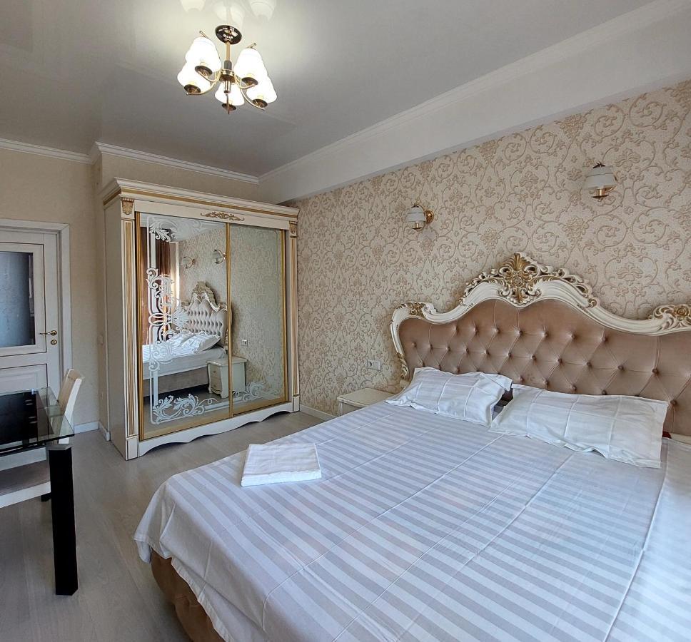 بيشكيك Elite Apartment In Street Mederova 50 المظهر الخارجي الصورة